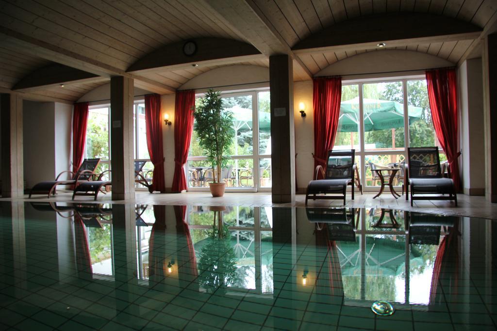 Hotel Goeller Хиршайд Экстерьер фото